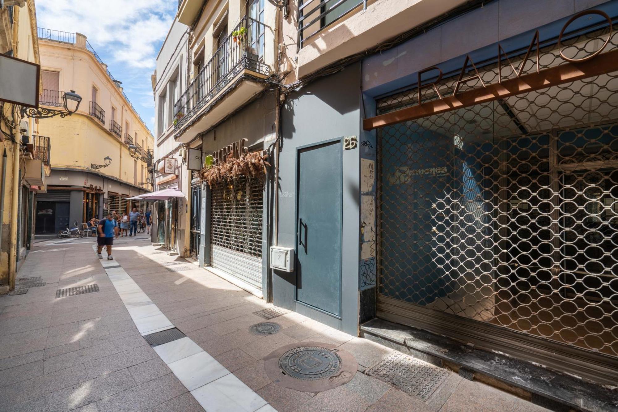 Tiendas 26 Almería Exteriör bild